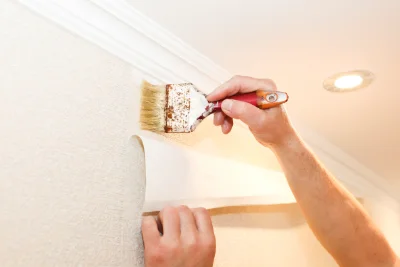 Pose de papier peint au Bernard — revêtements muraux et toiles de verre